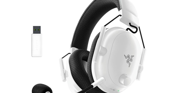 Razer Blackshark V2 Pro Wireless Gaming Headphones White | RZ04